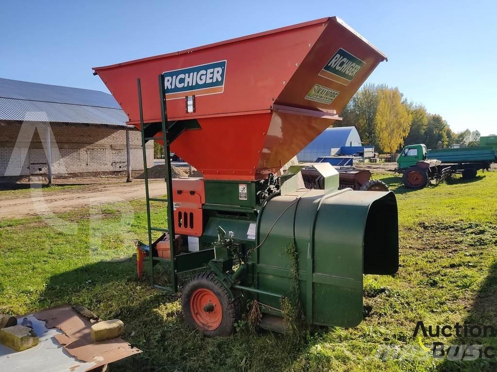 Richiger R6 E 動物進料機