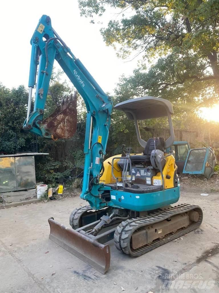 Kubota U 30-3 S 小型挖土機/掘鑿機<7t(小型挖掘機)