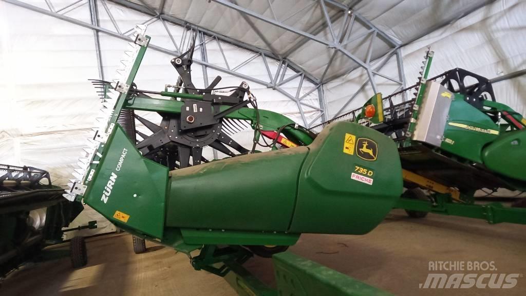 John Deere 735D 聯合收穫機