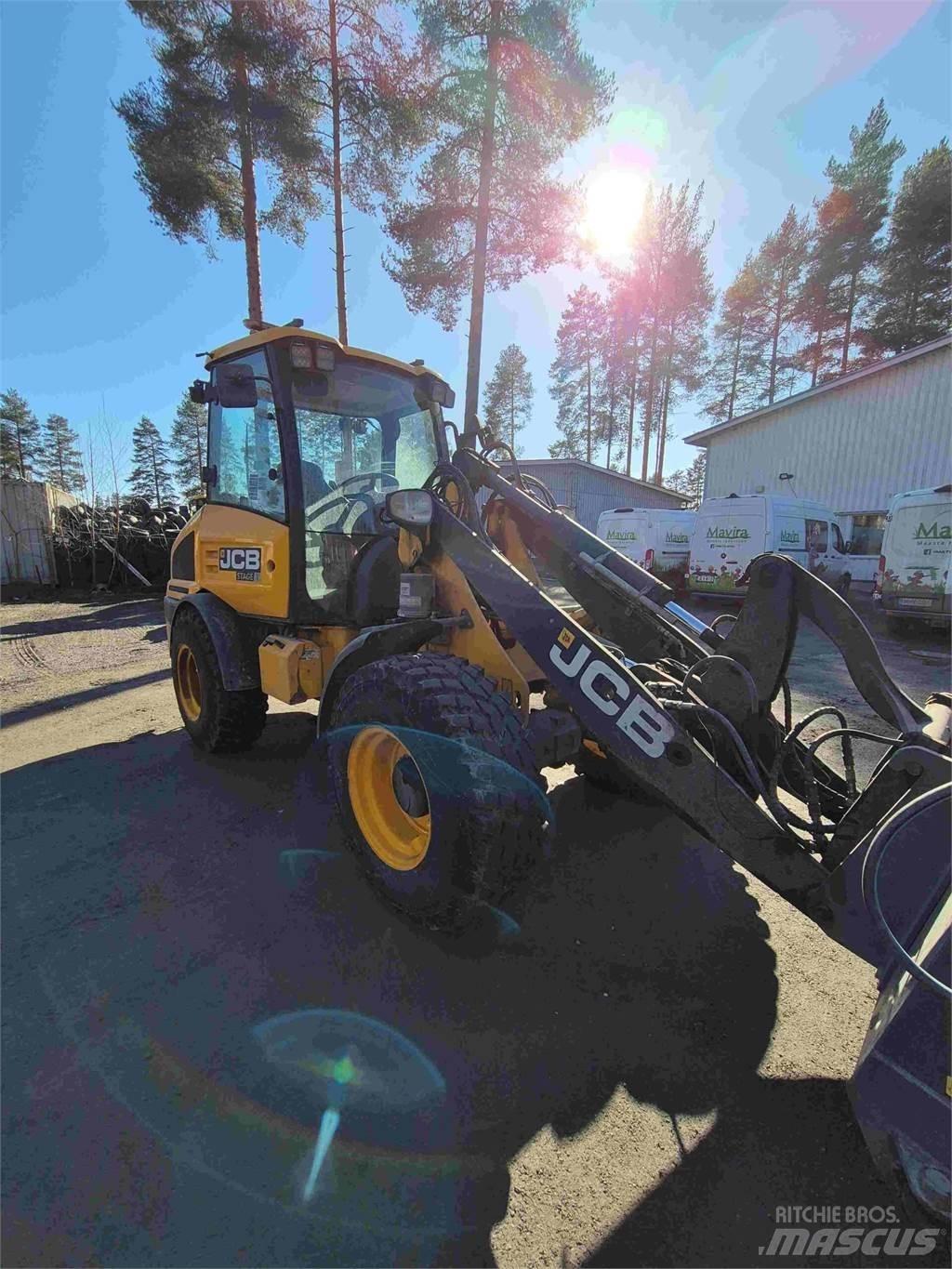 JCB 407 輪胎式裝載機