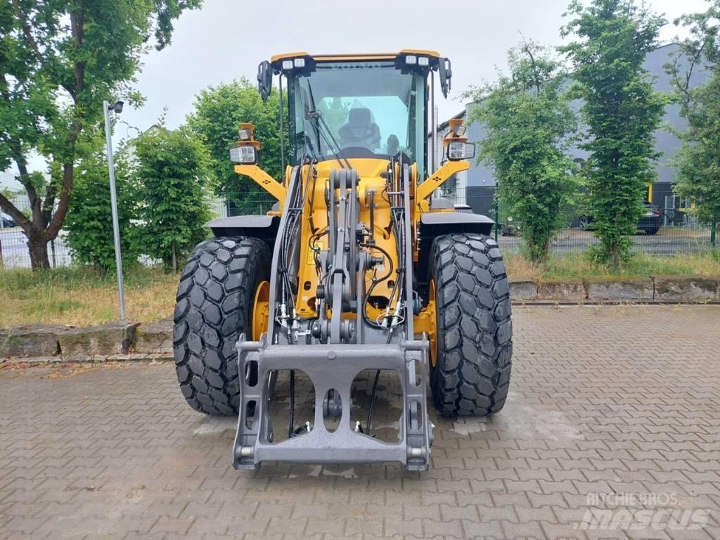 Volvo L 60 H2 輪胎式裝載機
