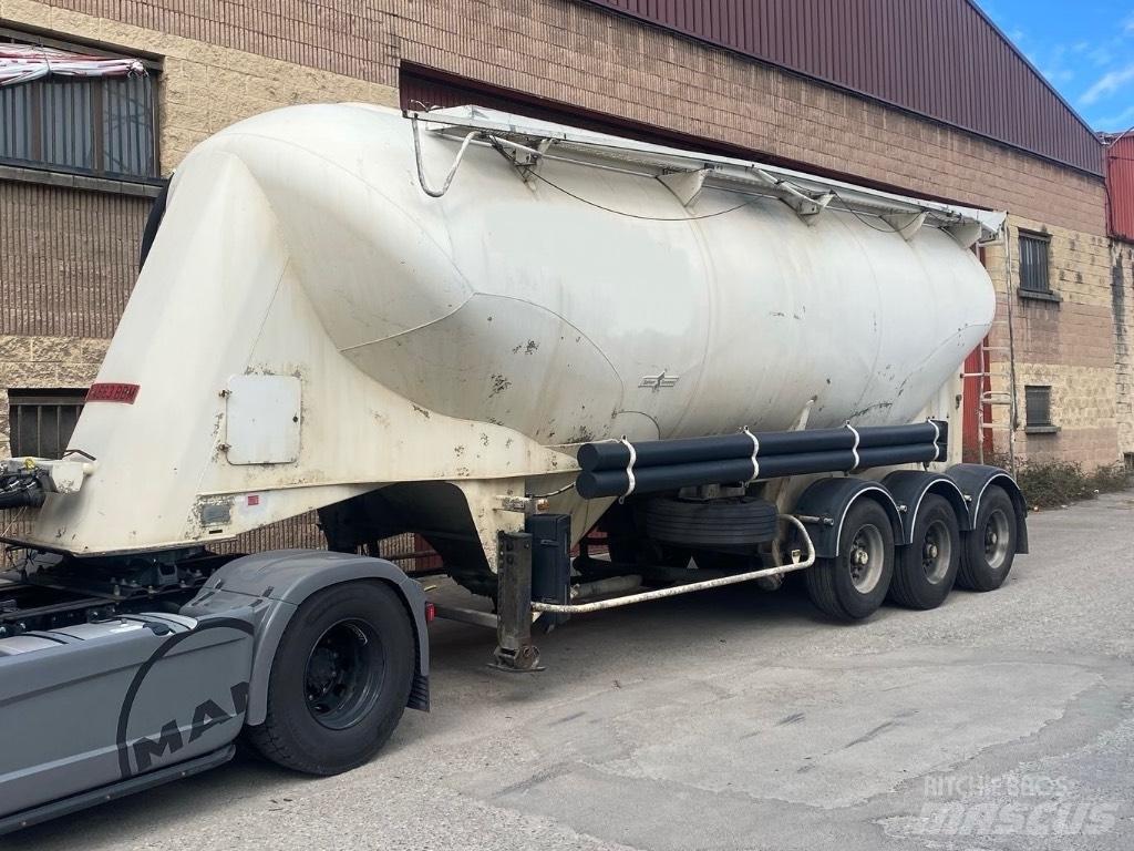Spitzer SF2439PI 罐體半拖車
