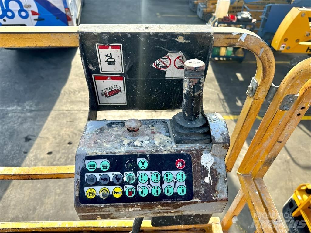 Haulotte H18SXL 剪式升降機