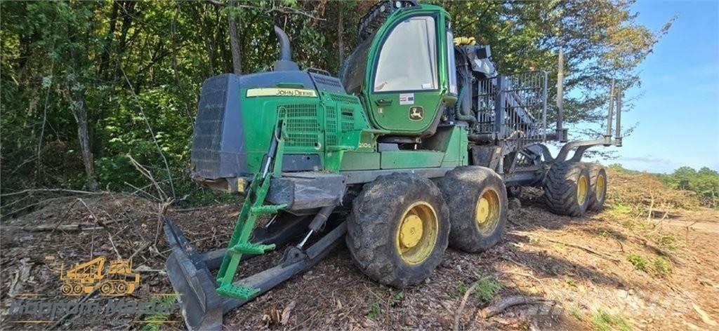 John Deere 1210G 集運機