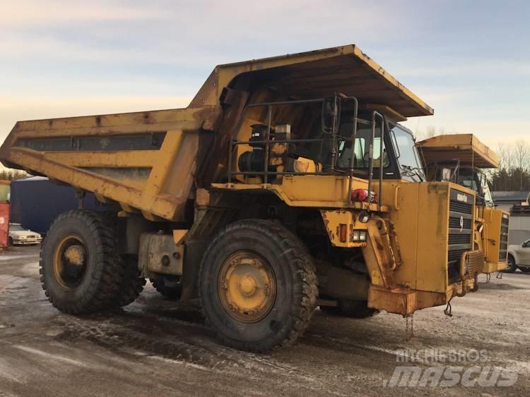 Komatsu HD405-6 剛性傾卸卡車