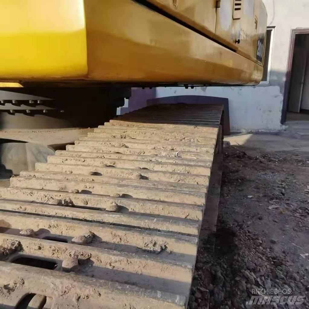 Komatsu PC 200-7 履帶式 挖土機/掘鑿機/挖掘機