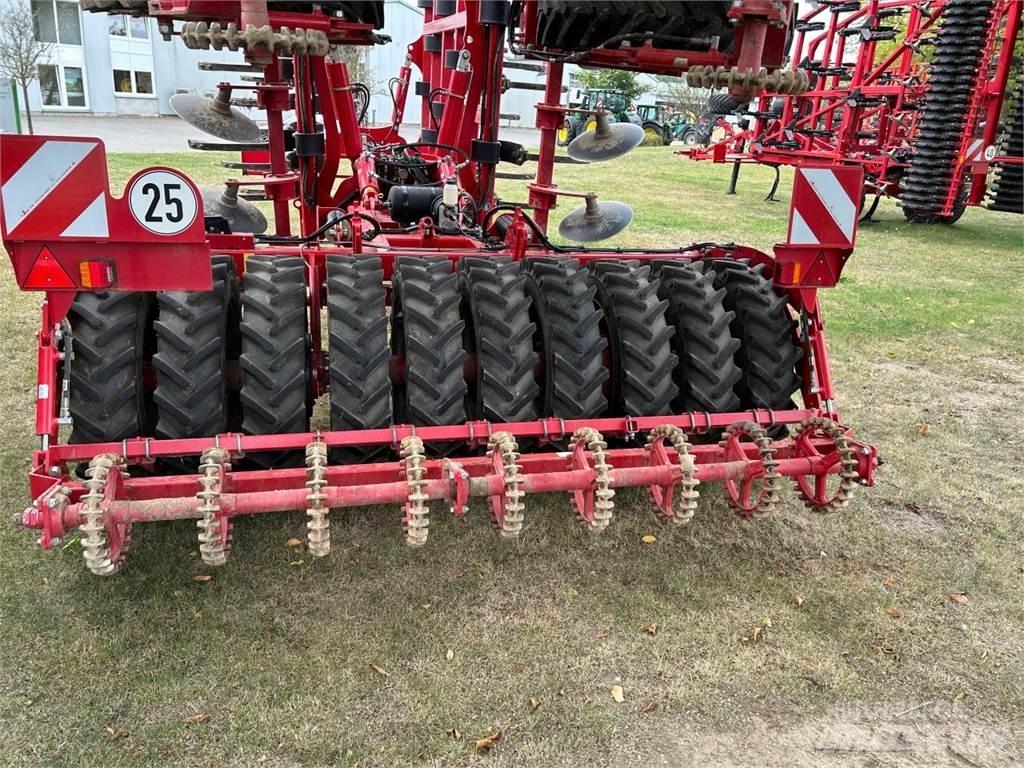 Horsch Tiger 8 XL 中耕管理機