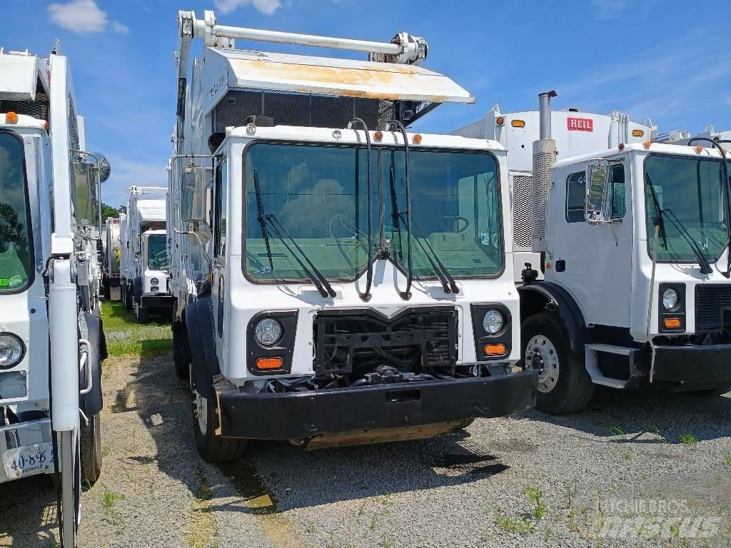 Mack MRU 613 垃圾車