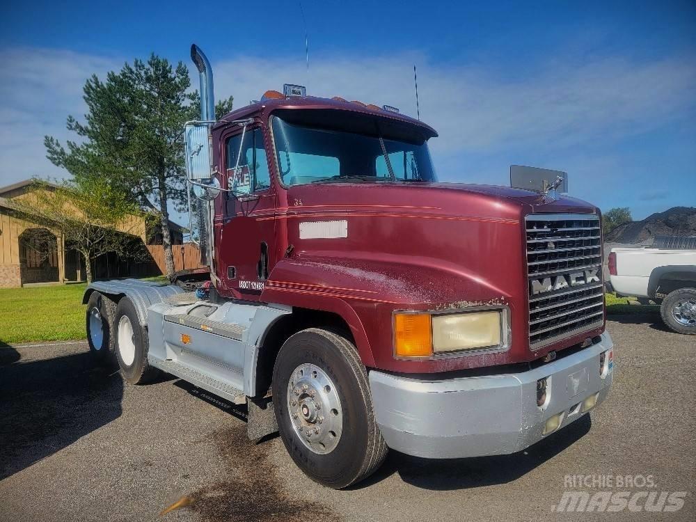 Mack CH613 曳引機組件