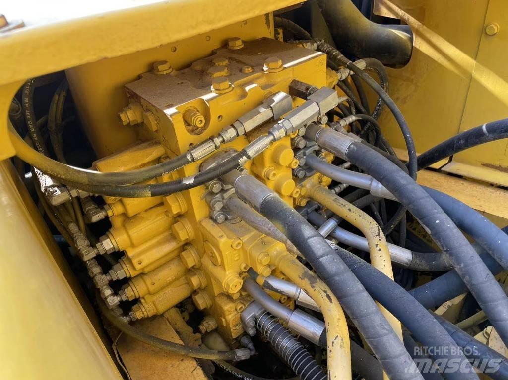 Komatsu PC 220-7 履帶式 挖土機/掘鑿機/挖掘機