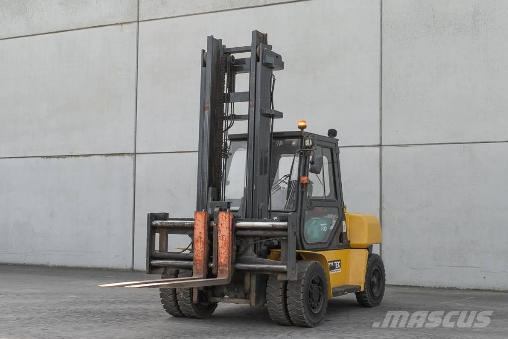 Komatsu FD 80-10 柴油卡車