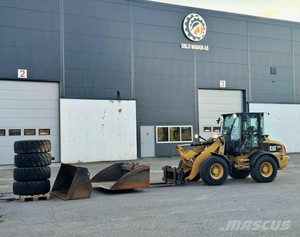 CAT 908 H 2 輪胎式裝載機