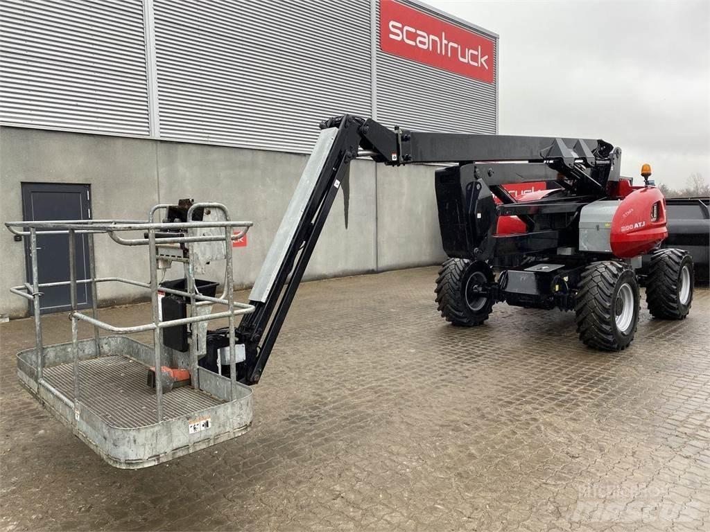 Manitou 200ATJ RC 曲臂高空作業車