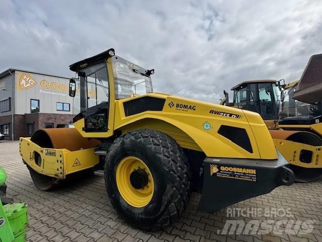 Bomag BW 213 D -5 單輪滾壓機