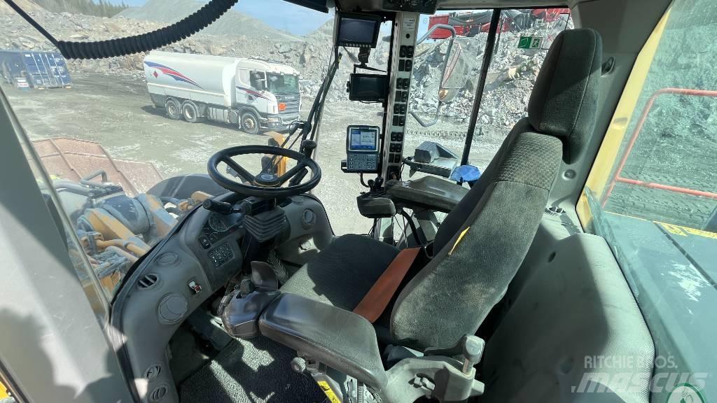 Volvo L 260 H 輪胎式裝載機