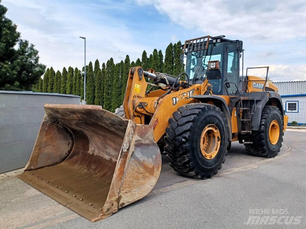 CASE 1021 F 輪胎式裝載機