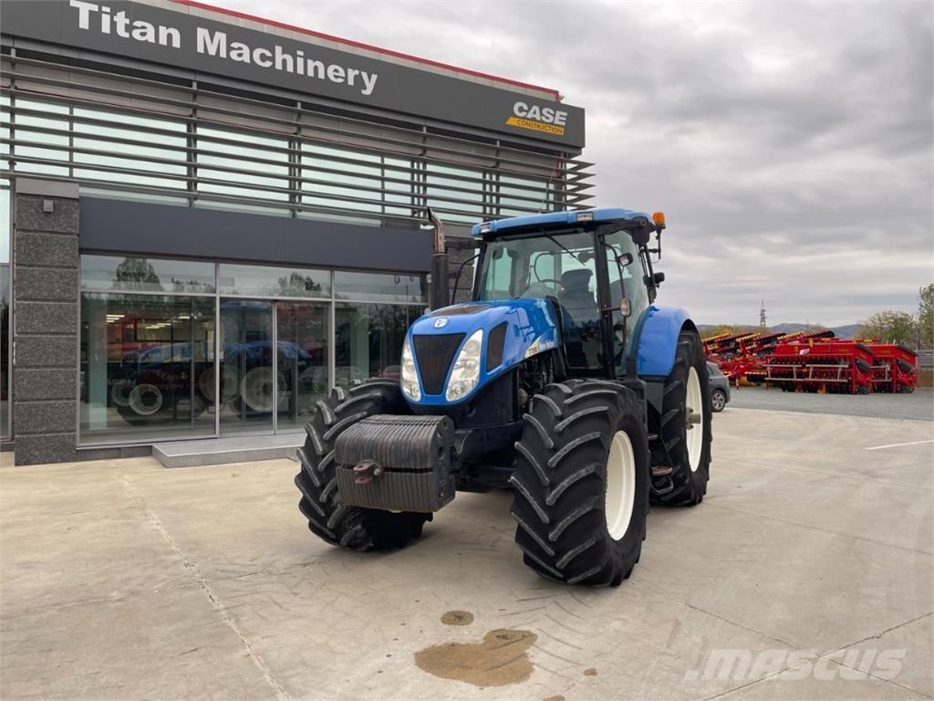 New Holland T7050 曳引機
