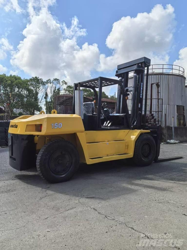 Komatsu FD150-7 柴油卡車