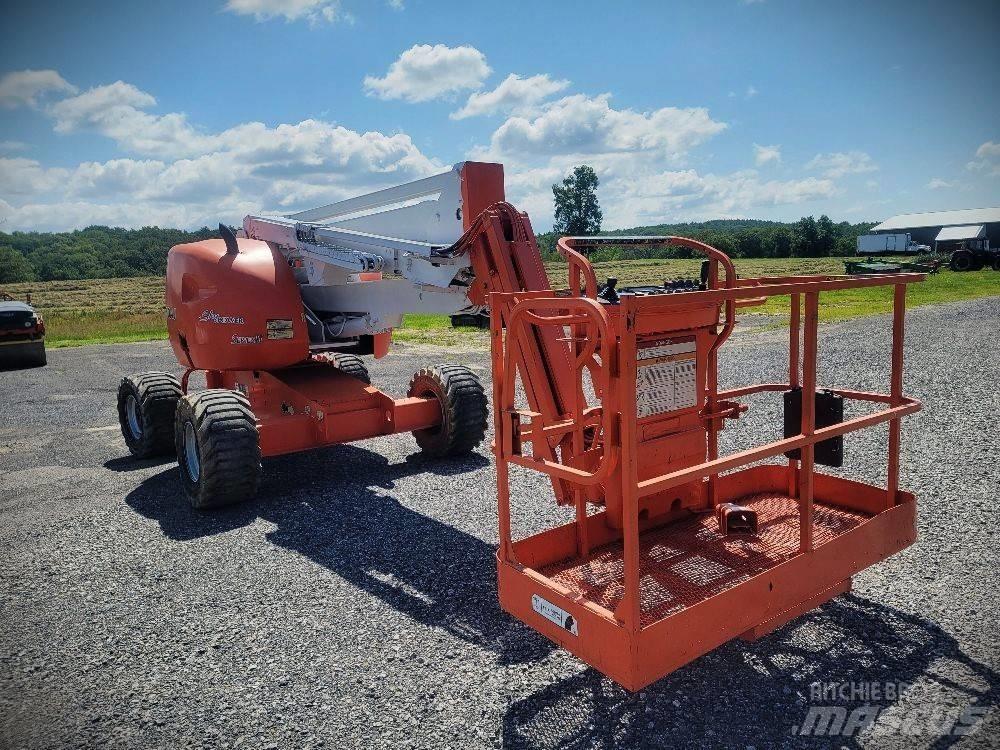 JLG 450AJ Series II 曲臂高空作業車