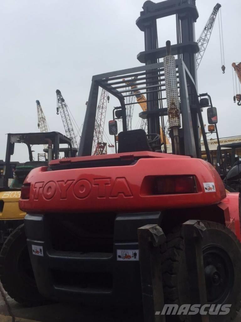 Toyota 8 Ton 柴油卡車