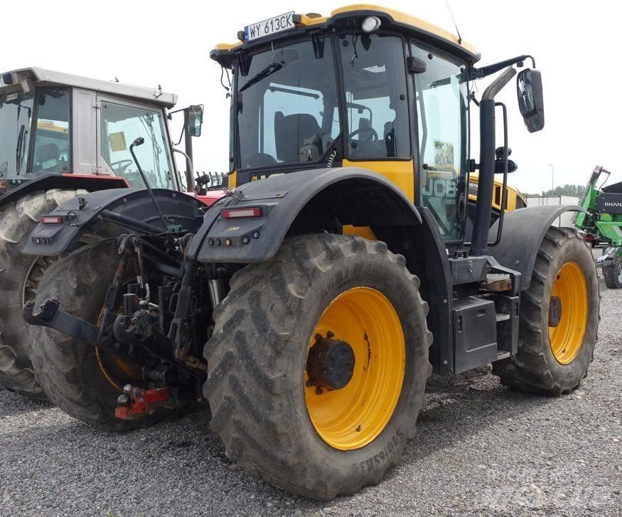 JCB Fastrac 4220 曳引機