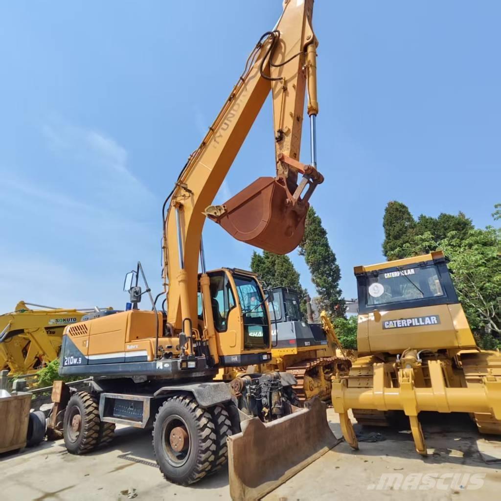 Hyundai R210W-9 旋轉式挖土機/掘鑿機/挖掘機