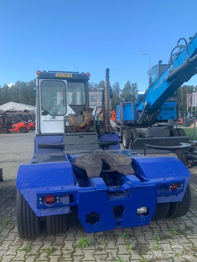 Terberg RT283 終端式曳引機