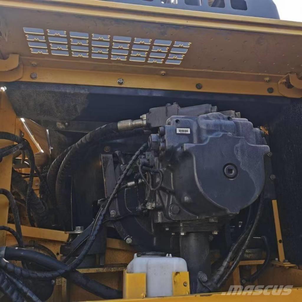 Komatsu 450LC-8 履帶式 挖土機/掘鑿機/挖掘機