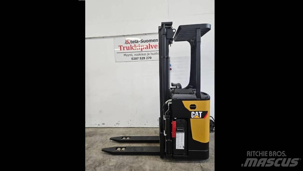 CAT NSR16N 自走式堆積機