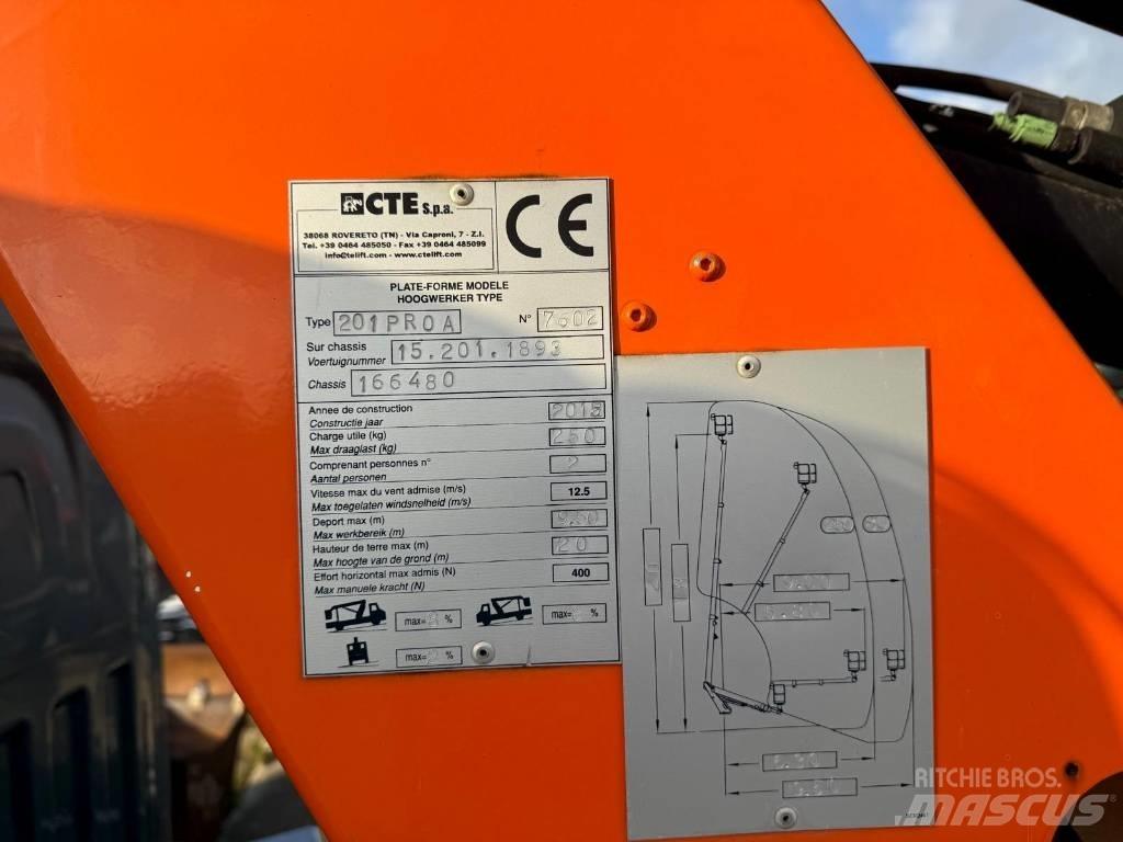 Renault Maxity 120 其他升降機和作業平台