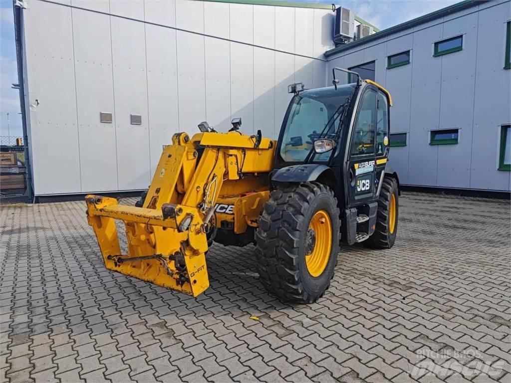 JCB 542-70 農業用伸縮臂裝載機