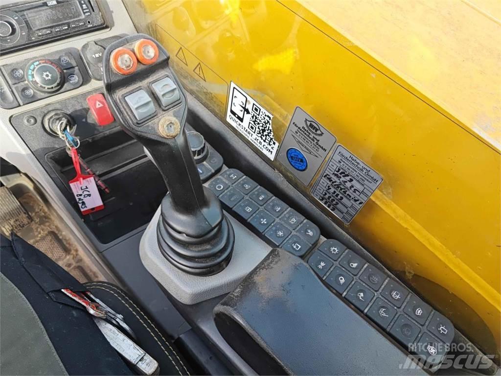 JCB 542-70 農業用伸縮臂裝載機