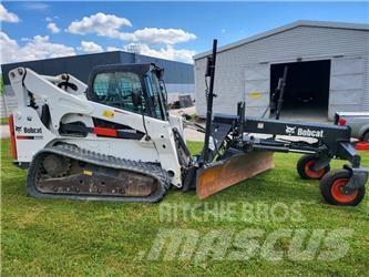 Bobcat T 870 滑移轉向裝載機
