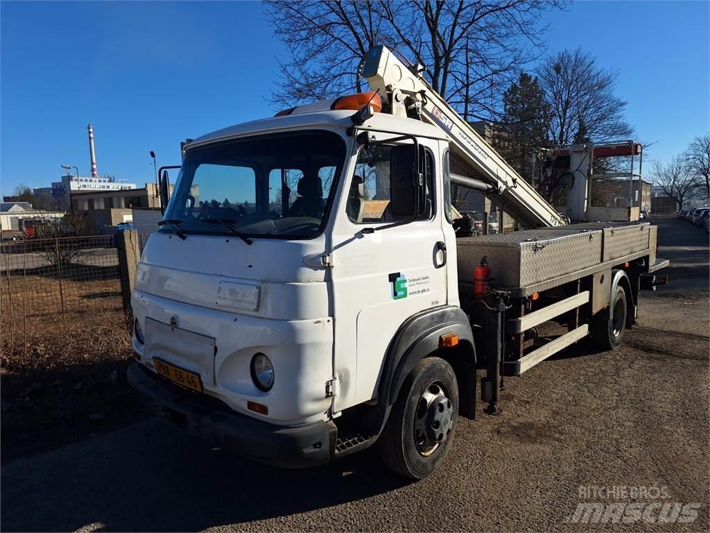 Avia A65-L + MP 12 商用底盤車