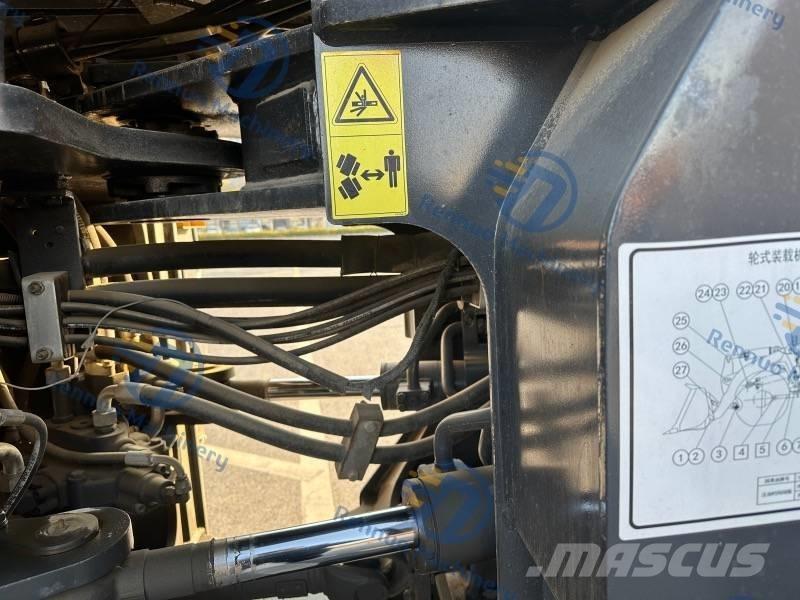 LiuGong CLG856 輪胎式裝載機