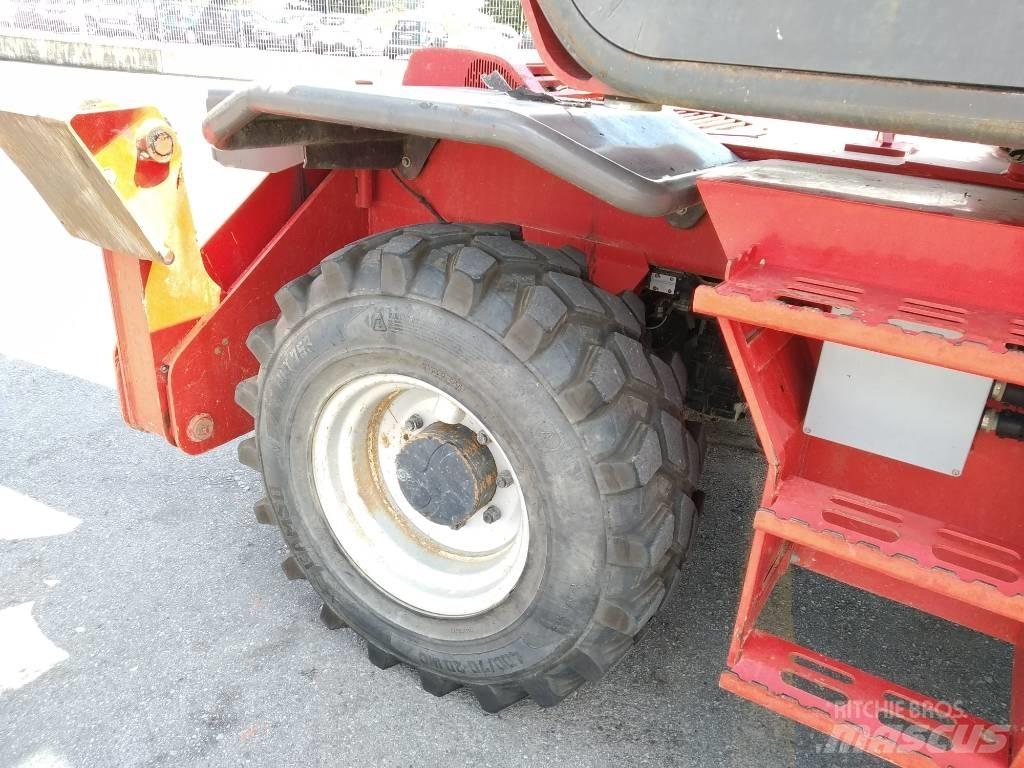 Manitou MRT 1635 伸縮臂操作車