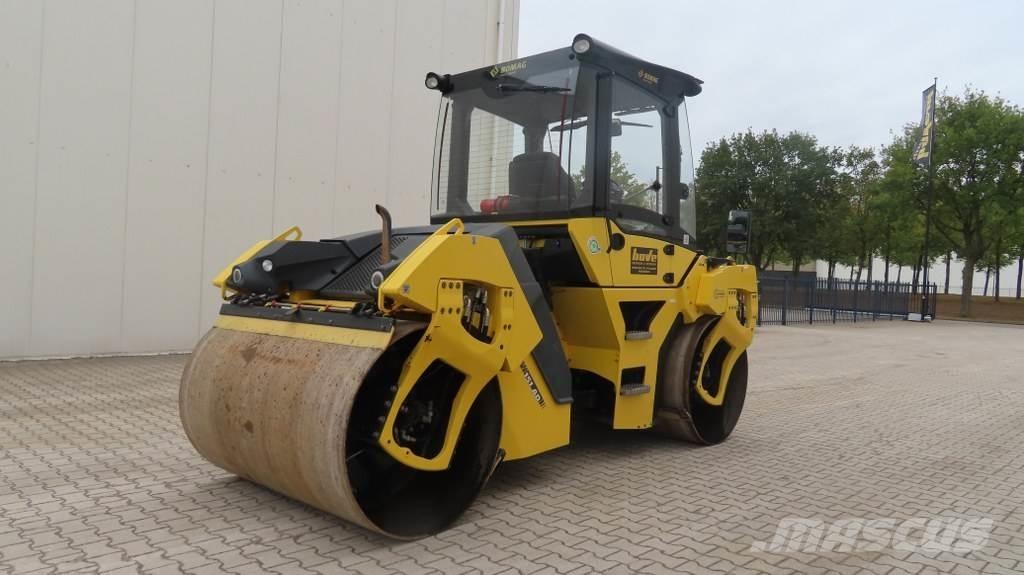 Bomag BW151 AD-5 雙輪滾壓機