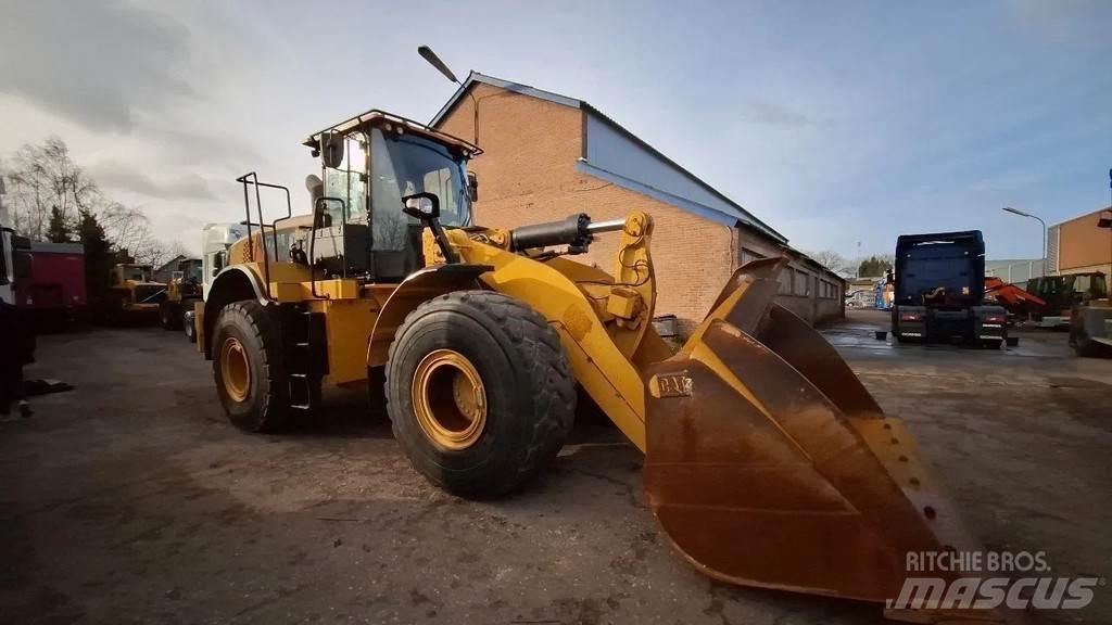 CAT 972M Met EPA 輪胎式裝載機