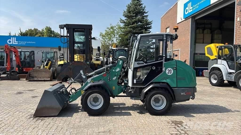 Wacker Neuson WL28 輪胎式裝載機