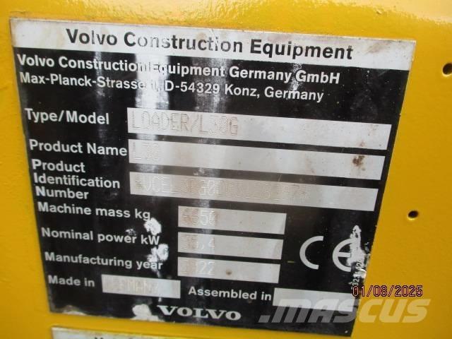 Volvo L 30 輪胎式裝載機
