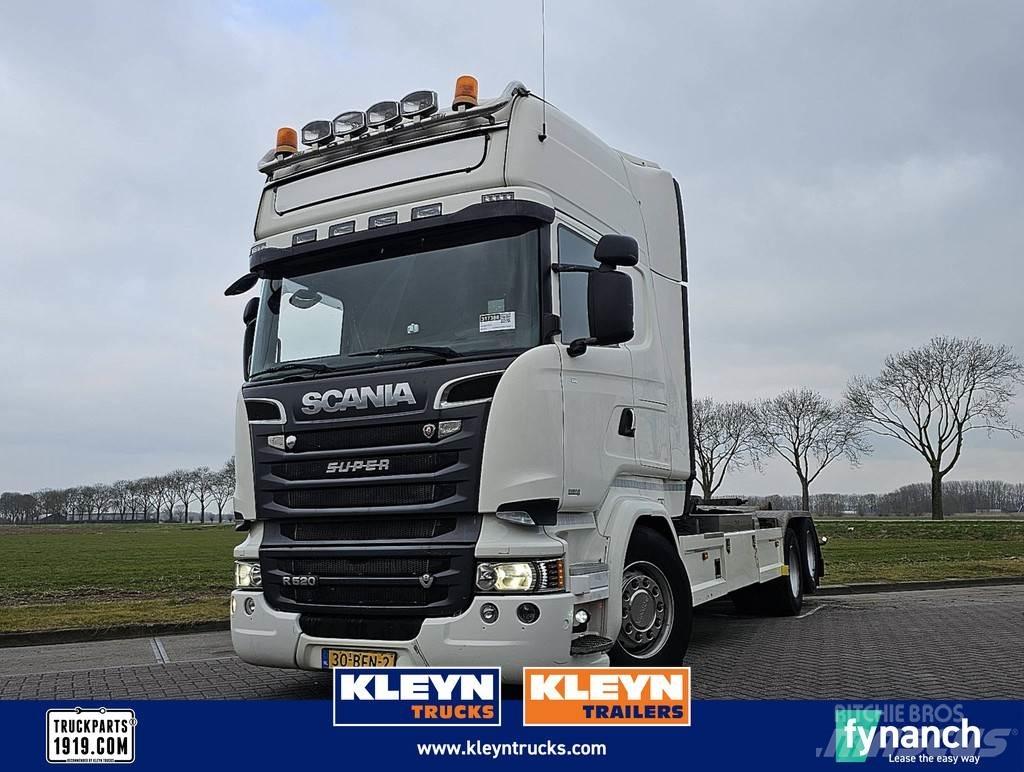 Scania R520 吊鉤式起重車