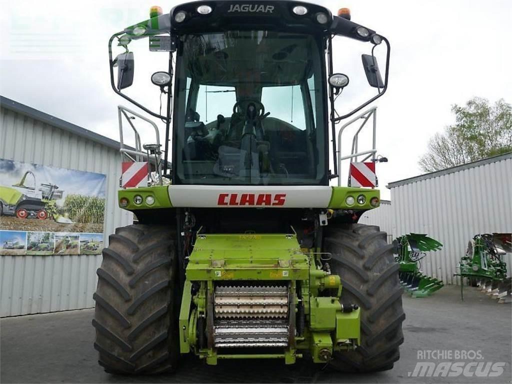 CLAAS jaguar 850 自走式飼料採集機