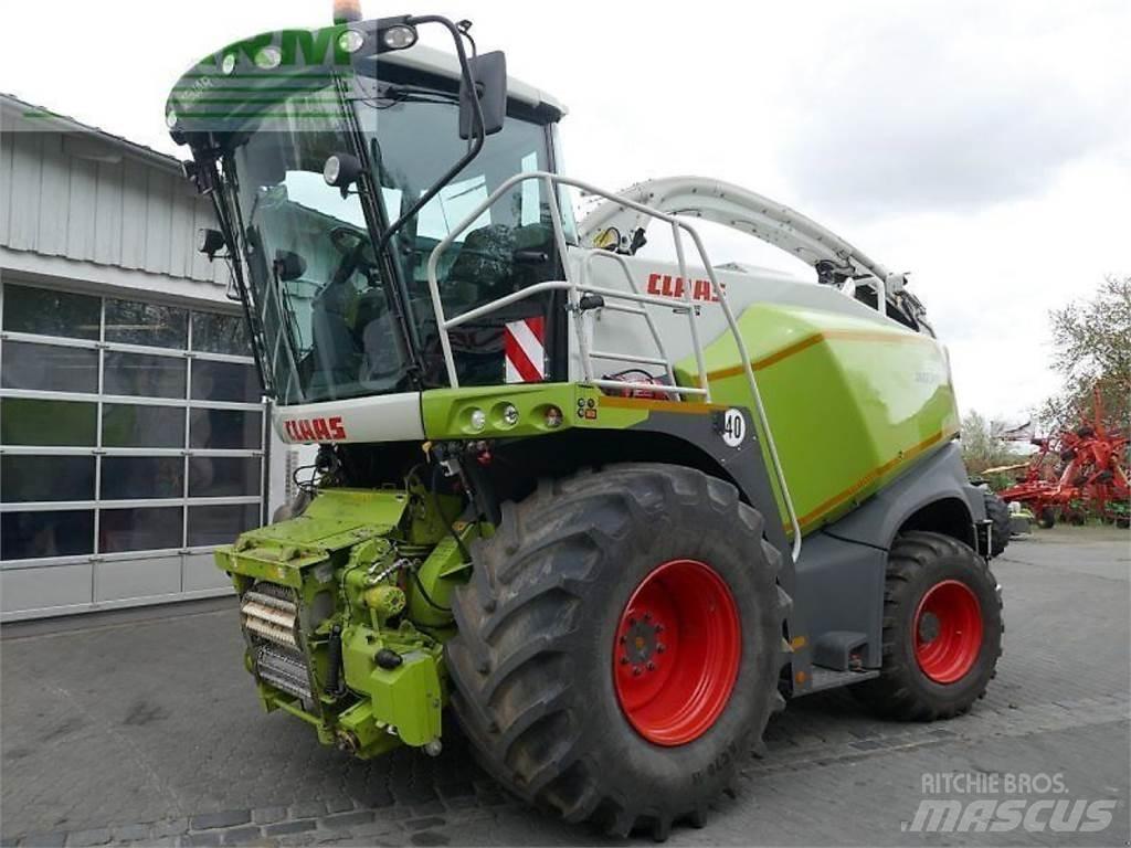 CLAAS jaguar 850 自走式飼料採集機