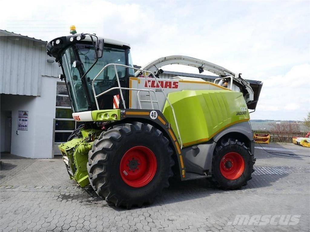 CLAAS jaguar 930 自走式飼料採集機