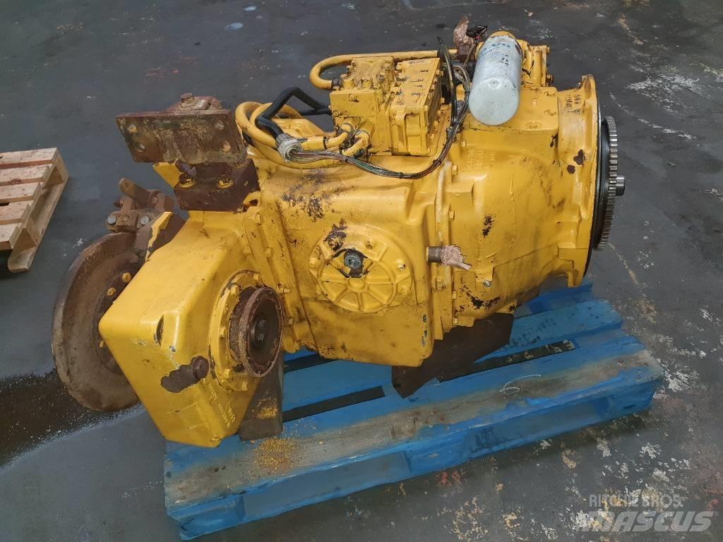Volvo L90D 傳動裝置