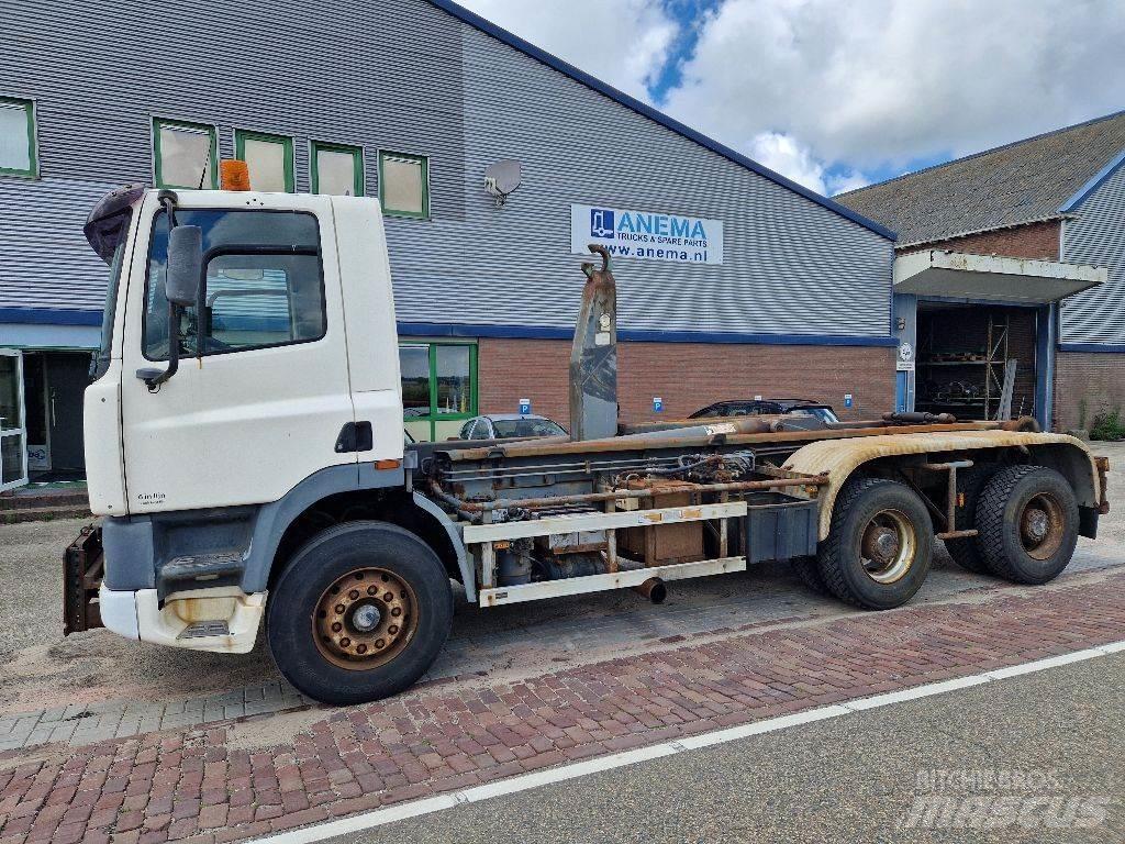 Ginaf M 3232-S 吊鉤式起重車
