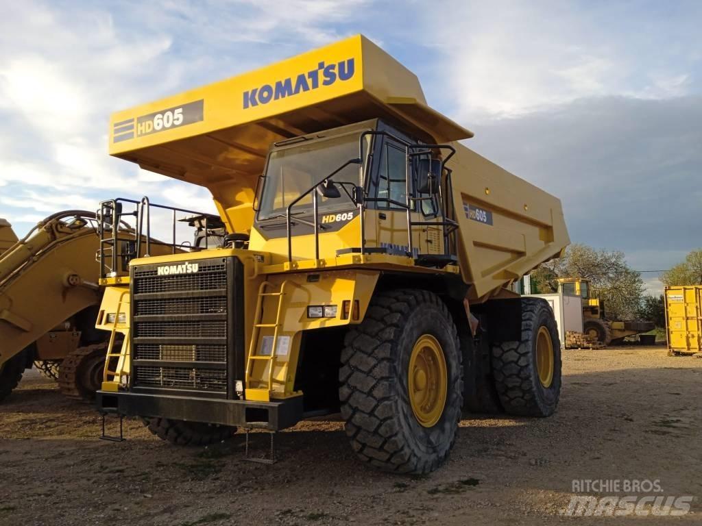 Komatsu HD 605-7E0 剛性傾卸卡車