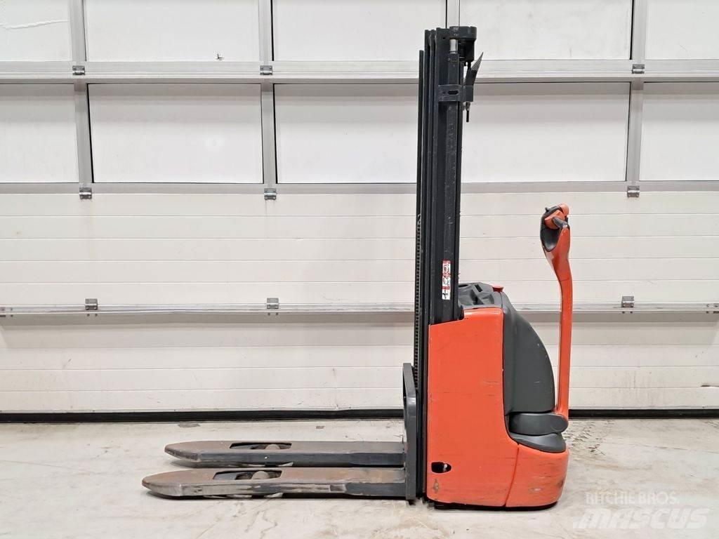 Linde L10 行走控制式堆積機