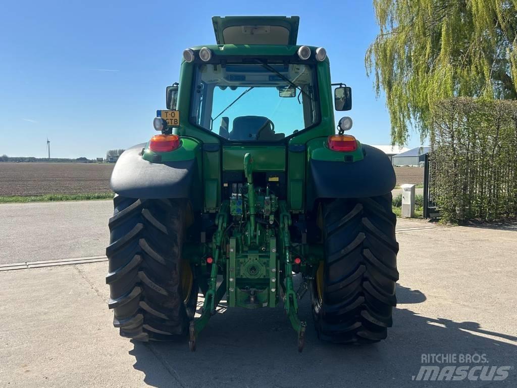 John Deere 6430 曳引機