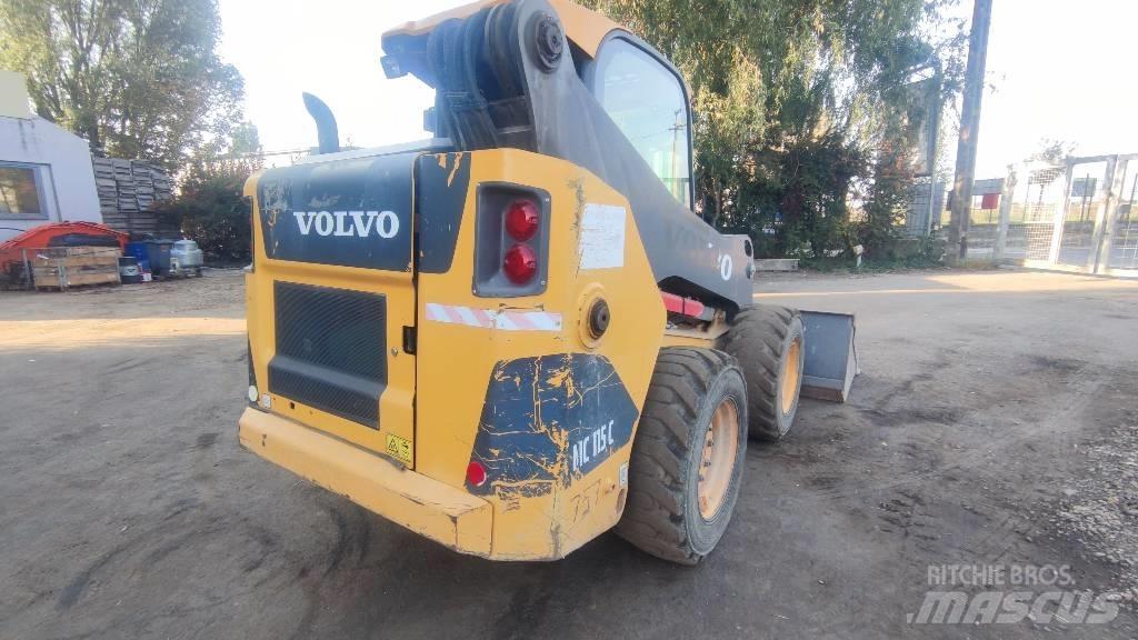 Volvo MC 115 C 滑移轉向裝載機